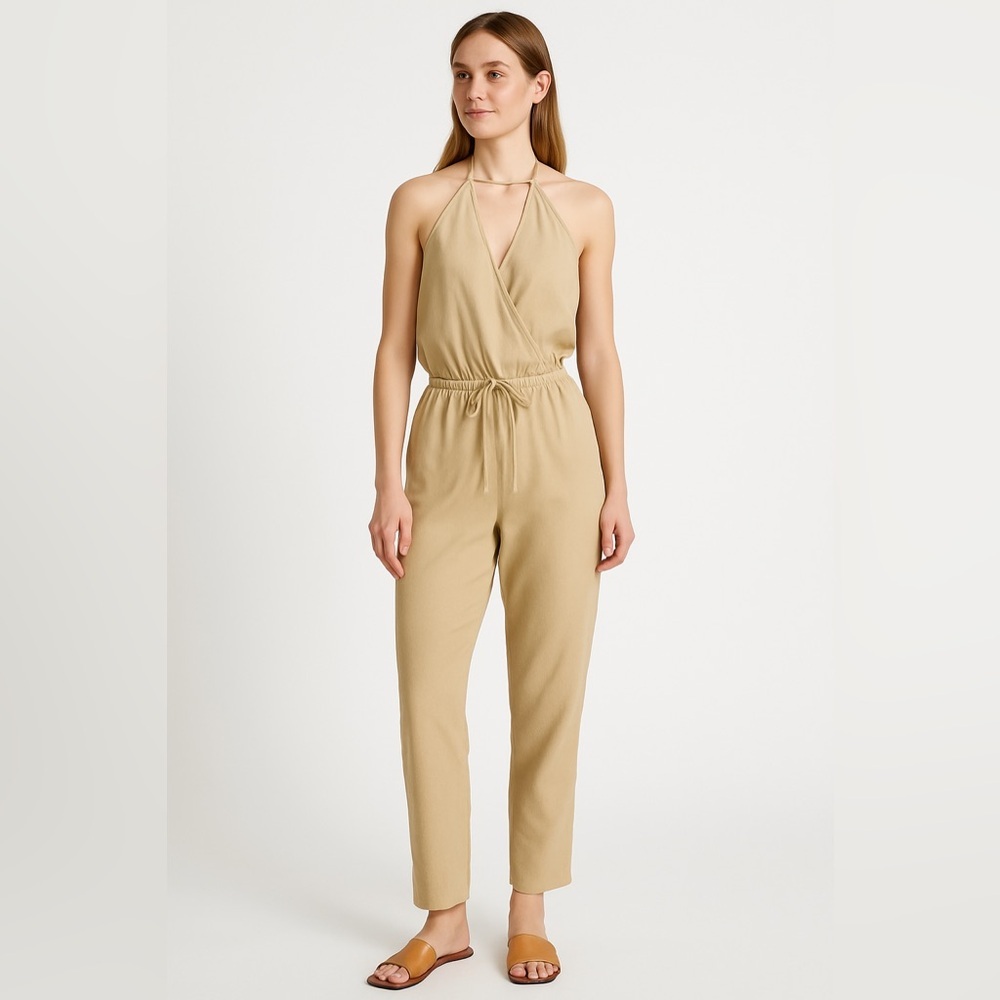 Mocking Jay‎ Halter Open Back Jumpsuit Beige Wide Leg Sleeveless Size S EUC